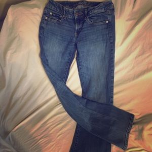 American Eagle Favorite Boyfriend